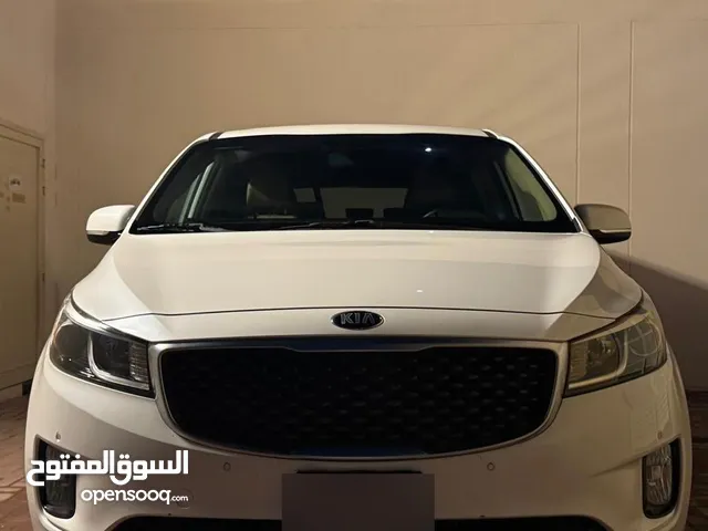 كيا سيدونا 2017 بحالة الوكاله