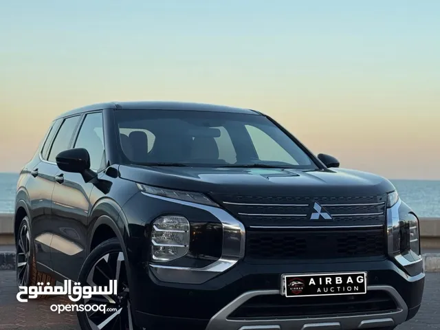 Used Mitsubishi Outlander in Hawally