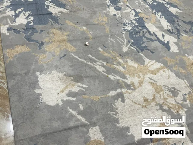 3 سجادات للبيع بسعر ممتاز