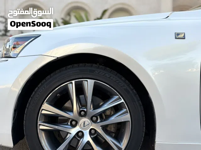2019 لكزس IS IS 300