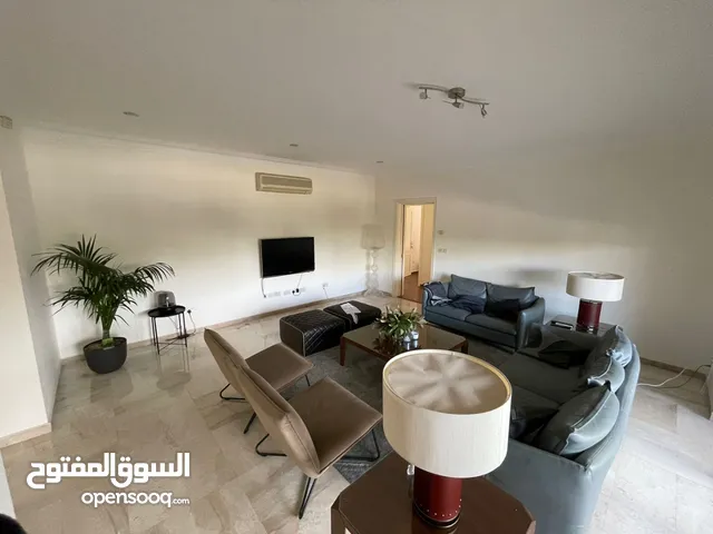 شقة للايجار في عبدون طابق اول