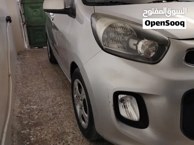 2016 كيا بيكانتو Standard