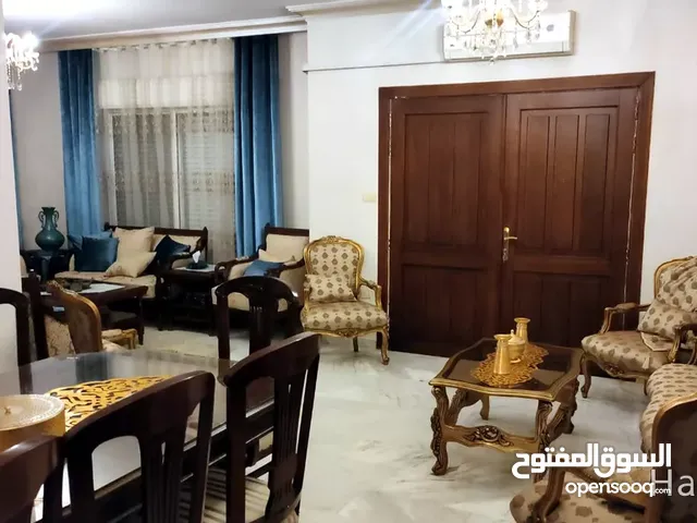 194 m2 3 Bedrooms Apartments for Sale in Amman Tla' Ali