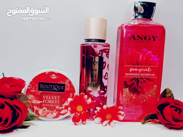 *بكجات Bath&Body بروائح نااار * شاور جل بنكهة التوت * زبدة الجسم بنكهة الافندر سبلاش حلم دافئ