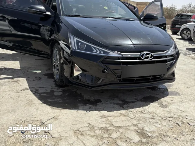 أفانتي للبيع كلين سبعة جيد فل موديل 2019 دهان الشركة بيع بداعي السفر