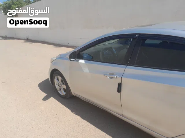Used Hyundai Elantra in Tripoli