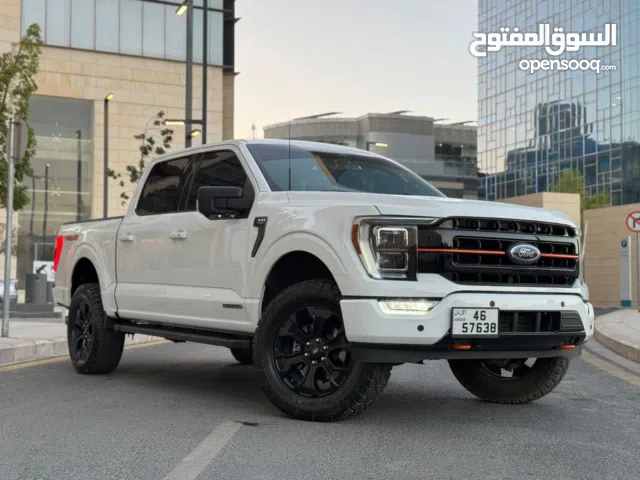 2021 فورد F-150 Lariat
