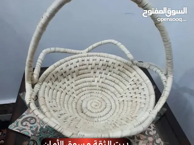 الحصير اليدوي الطبيعي — من خوص النخيل "كل قطعة... تحفة تحكي قصة من الجمال والفخامة."