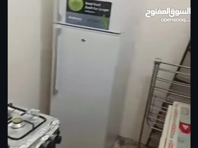 غراض كلها نضيفه وجديده ستعمال شهر ثلاجه و تخم غساله كاونتر تلاث قطع