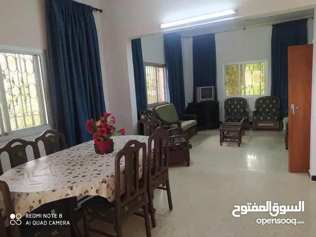 200 m2 2 Bedrooms Apartments for Rent in Latakia Slinfah