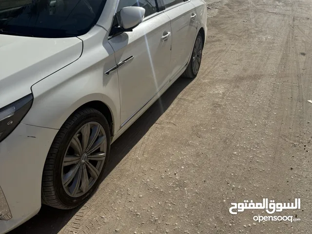 بيع مستعجل فقط سيارة gac فئة ga8