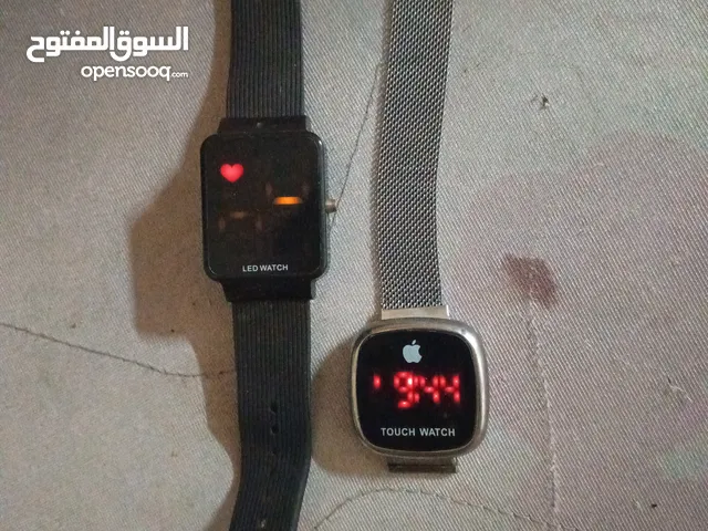 4 كابلات + ساعتين رقمية للبيع