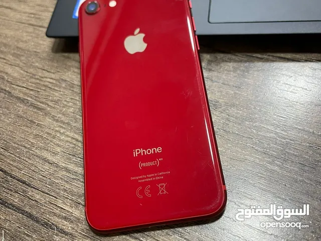ايفون 8 لون احمر