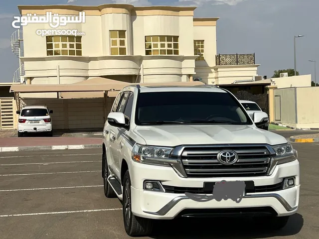 Used Toyota Land Cruiser in Al Ain