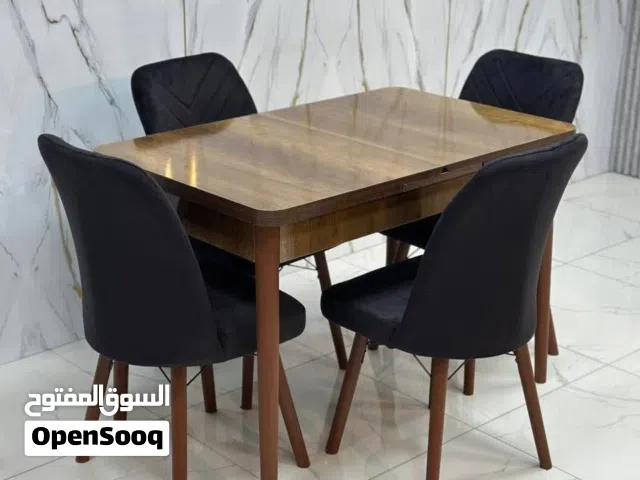 ميز طعام ارجل خشب سطح سلايد