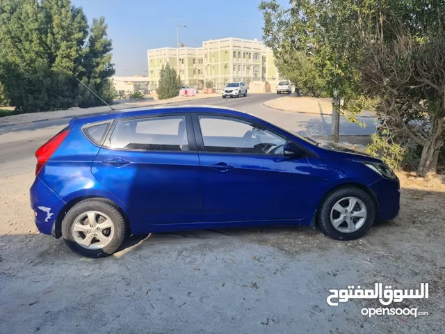 اكسنت هاتشباك