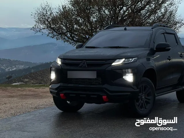 بيك اب ميتسوبيشي L200 Sportero