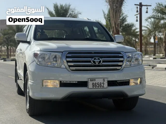2011 تويوتا لاند كروزر GXR