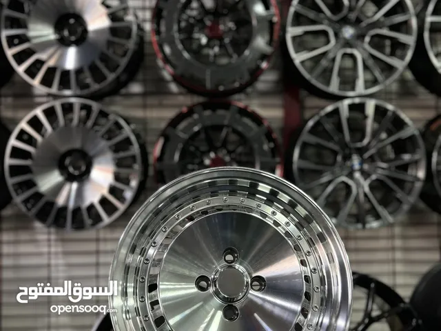 /:- جنط جديد /:- قياس 15 انش /:- أبعاد البراغي 4 /100 قريب