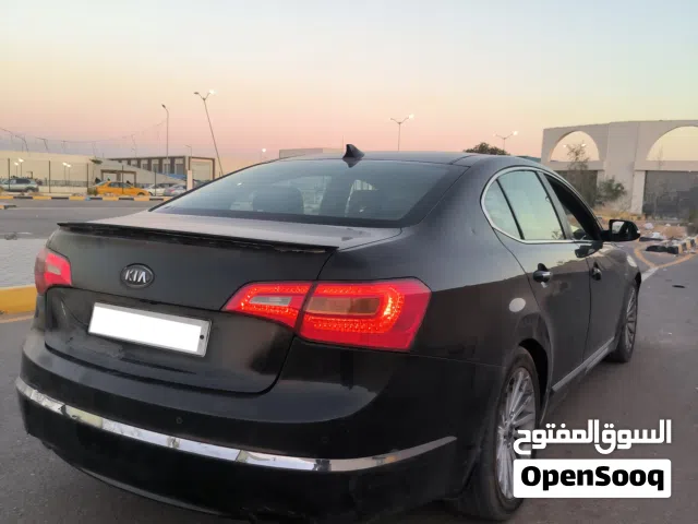 2011 كيا كادينزا Premium