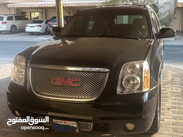 Used GMC Yukon in Muharraq