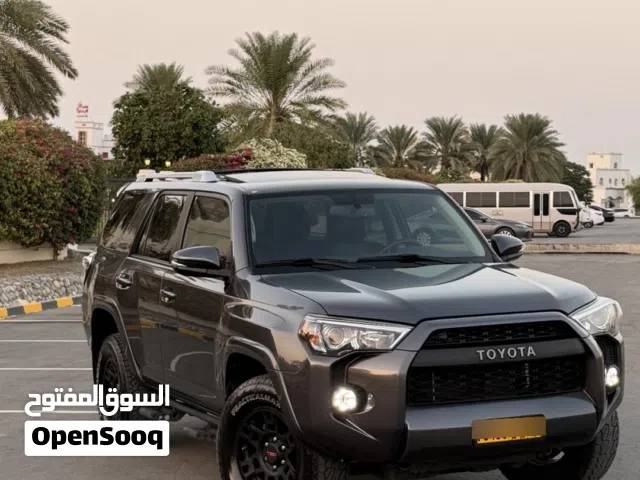 2018 تويوتا 4 رونر SR5 Premium