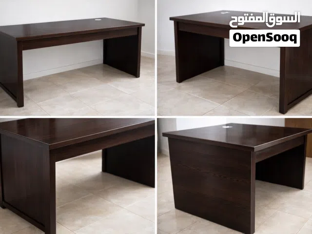 مكتب مناسب للمكاتب الإدارية أو المنزلية