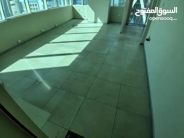 للايجار مكتب فى شرق 92 متر رقم الى واحد