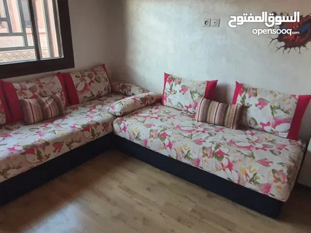 Salon marocain moderne – Très bon état