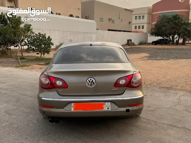 Used Volkswagen Passat in Al Riyadh