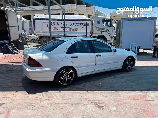 مرسيدس c200 2007
