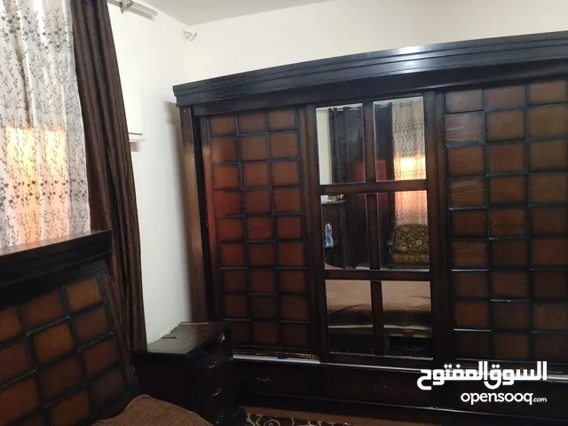 خزانه للبيع