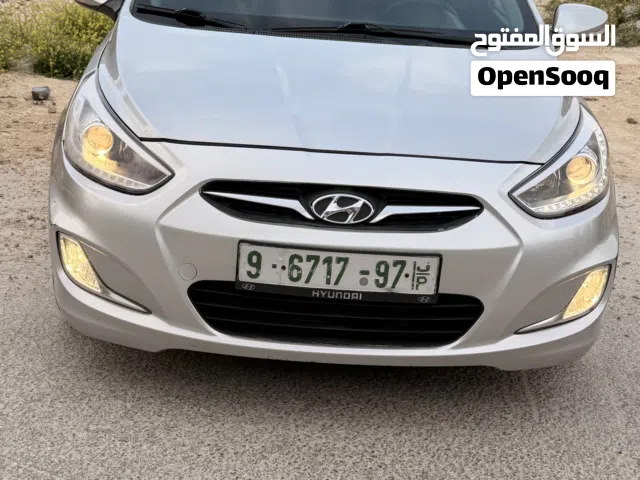 2015 Hyundai Accent Standard