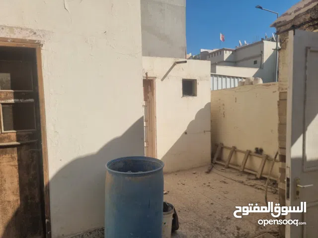 252 m2 4 Bedrooms Townhouse for Sale in Muharraq Muharraq City