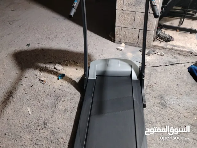 جهاز مشي جري أمريكي مستعمل بحالة ممتازة بسعر حرق