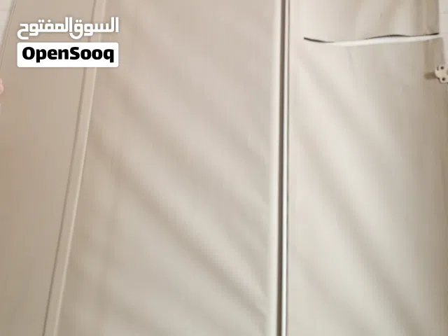 قطع خلفي للصندوق الجيب ميتسوبيشي(باجيرو)