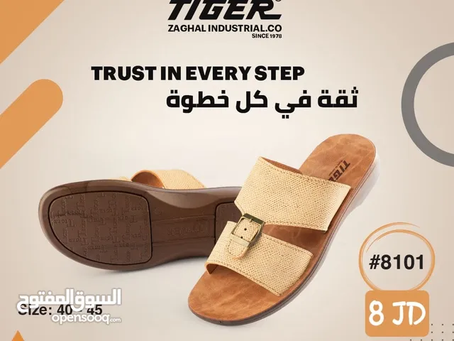 أحذية رجالي جلد اصلي بألوان مختلفة واشكال عديدة