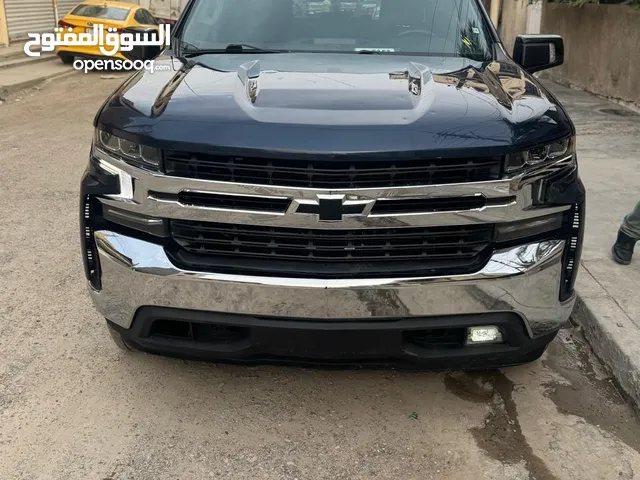 سلفرادو 2022 Z71 RST المحرك ثمانيه سلندر 6200