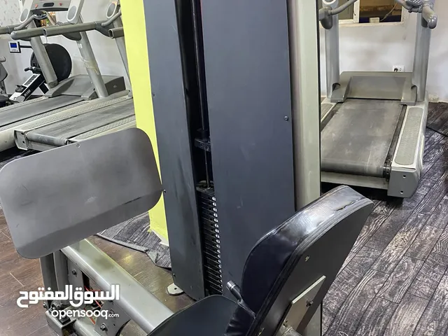 جهاز Leg press