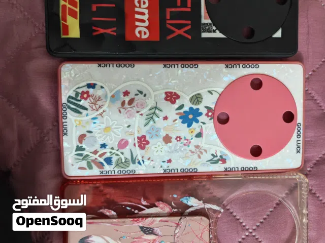 كفرات ايفون 13 برو ماكس عدد تقريبا 10 كفرات وكفرات هونر x9a عدد3