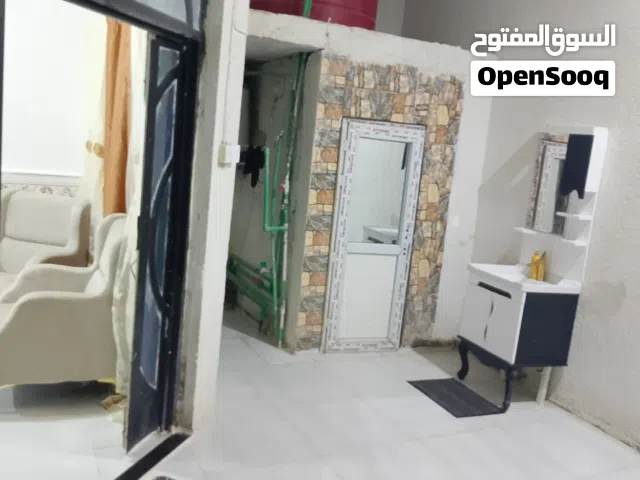 بيت قاطين للبيع