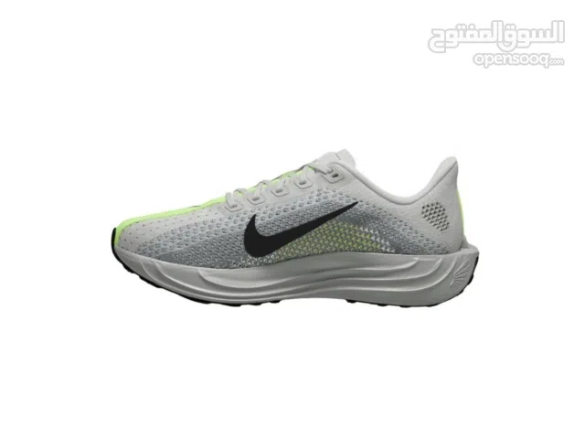 White Sport Shoes in Hawally