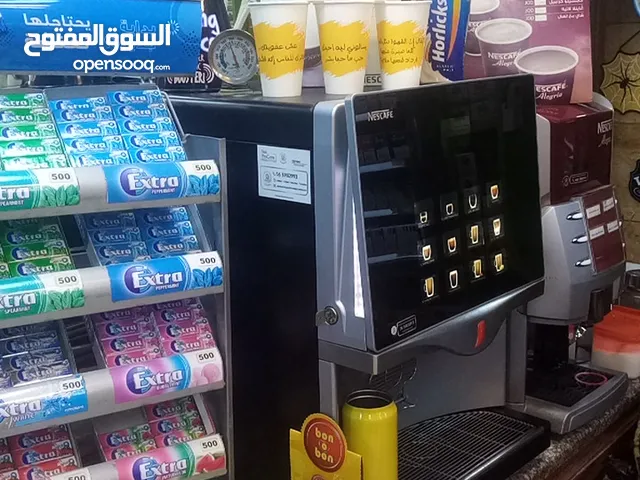 قهوة للبيع في مجمع عمان الجديد قرب شركة باصات جت للنقل ب5 محلات