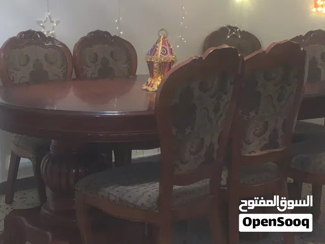 طاوله اكل مكان حي دمشق