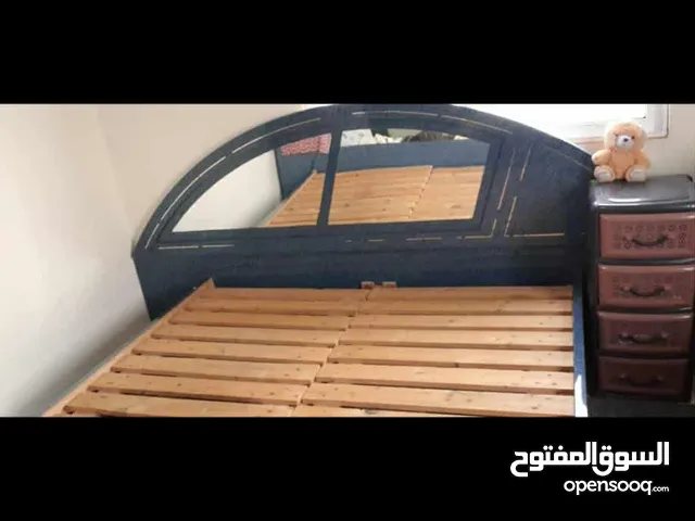 غرفه ماستر تفصيل خشب سويد مستعمله لاصحاب المناجر والأثاث المستعمل للبيع