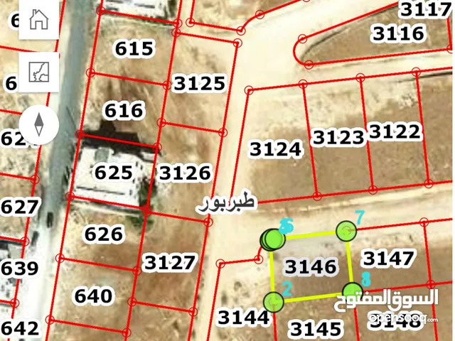 ارض للبيع في عين ارباط رقم 3146 بجانب إسكان الديوان ابعادها 25*20 واجهه25 متر على الشارع 12م يوجد في