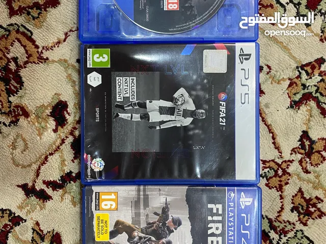 سيديات بلايستيشن5 و4