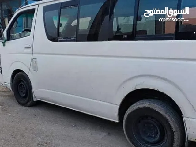 تايوتا هايس 2008 للبيع