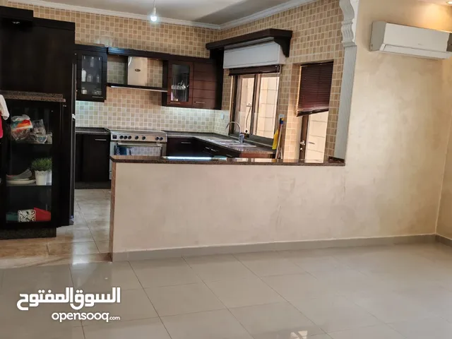 168 m2 5 Bedrooms Apartments for Sale in Amman Al Hashmi Al Shamali