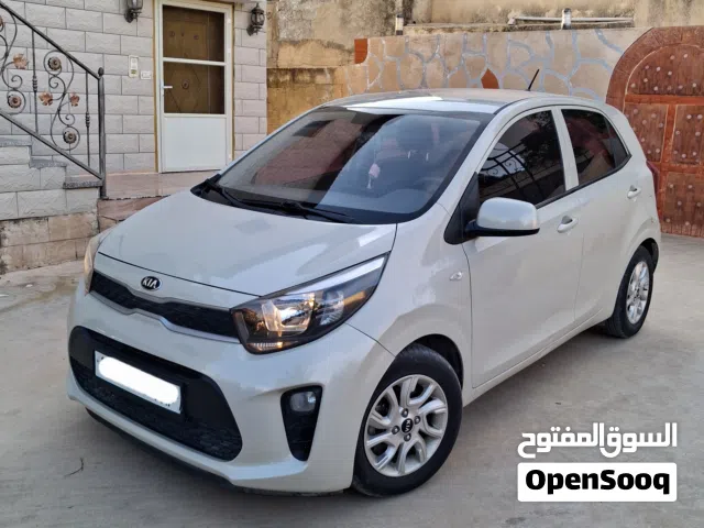 2018 كيا بيكانتو Standard